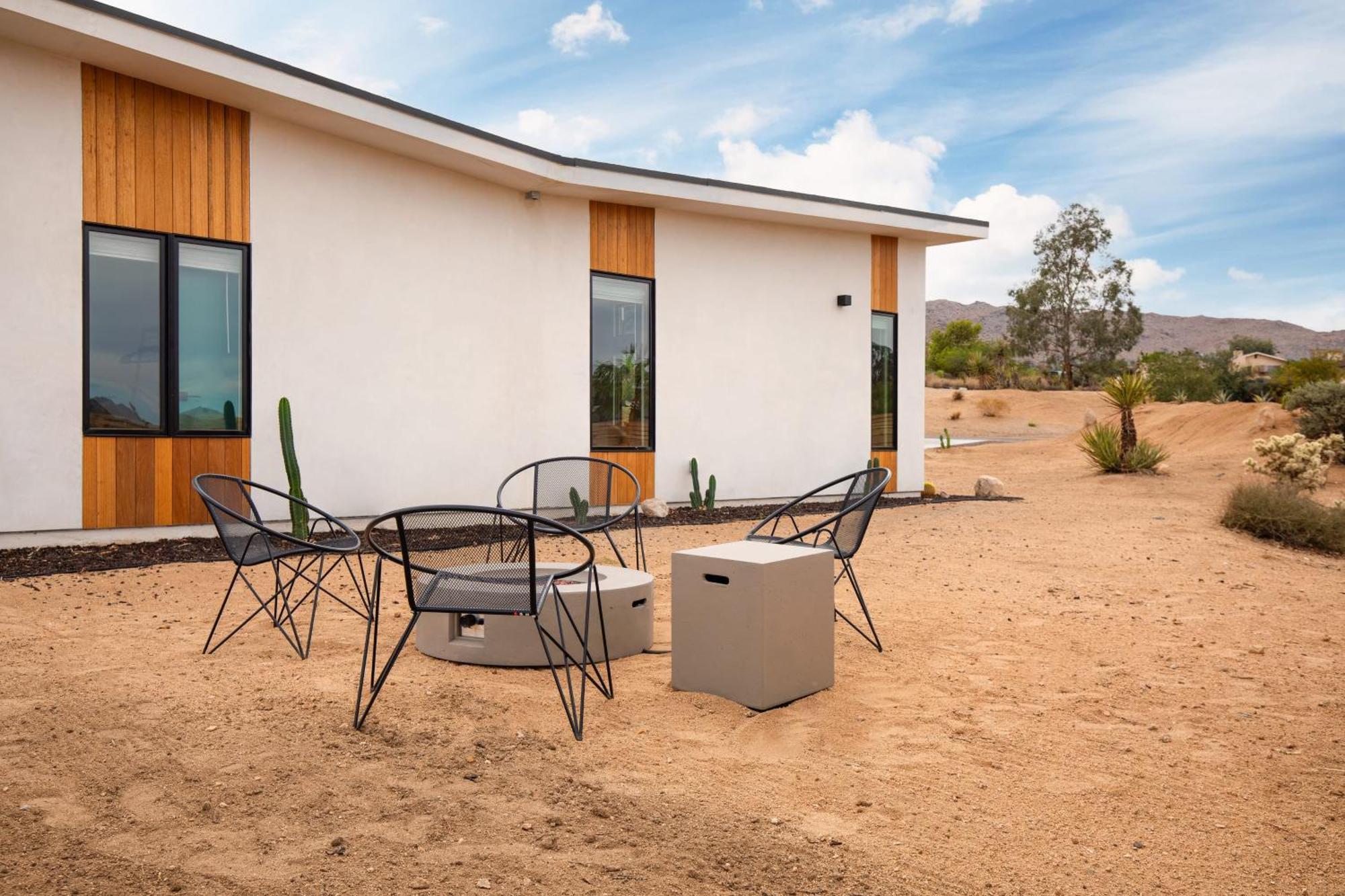 Chicory By Avantstay Modern Desert Retreat W Hot Tub Joshua Tree Zewnętrze zdjęcie
